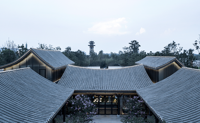 峨眉山新东亚璞园展示中心