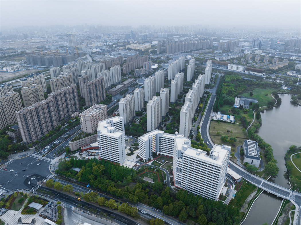 DJI_0438(1) DJI_0438(1)
